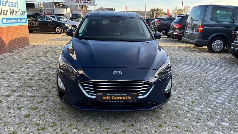 Gebraucht Ford Focus Titanium 150 PS (110 kW) 2019 Blau Limousine