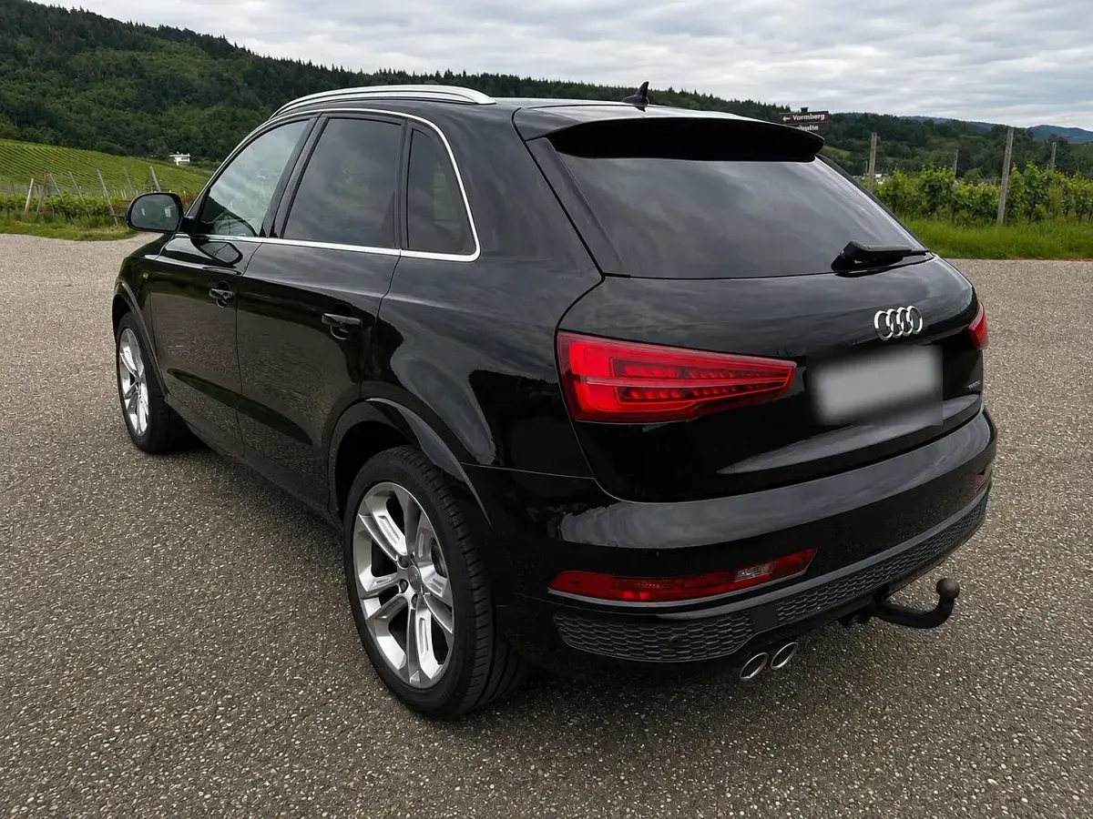 Gebraucht Audi Q3 S-Line 184 PS (135 kW) 2015 Schwarz SUV