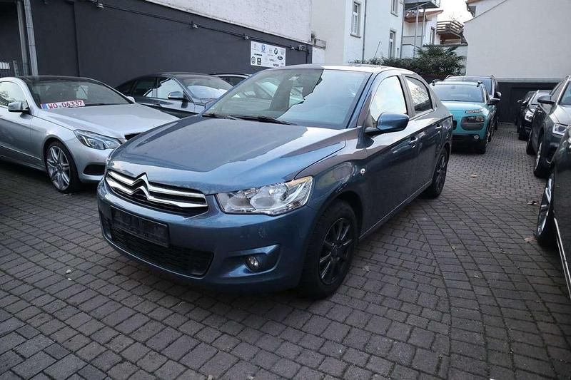 Blau Gebraucht 2016 Citroën C-Elysee I PureTech Kleinwagen | 5.990 € (Fairer Preis) - Bild 1/4
