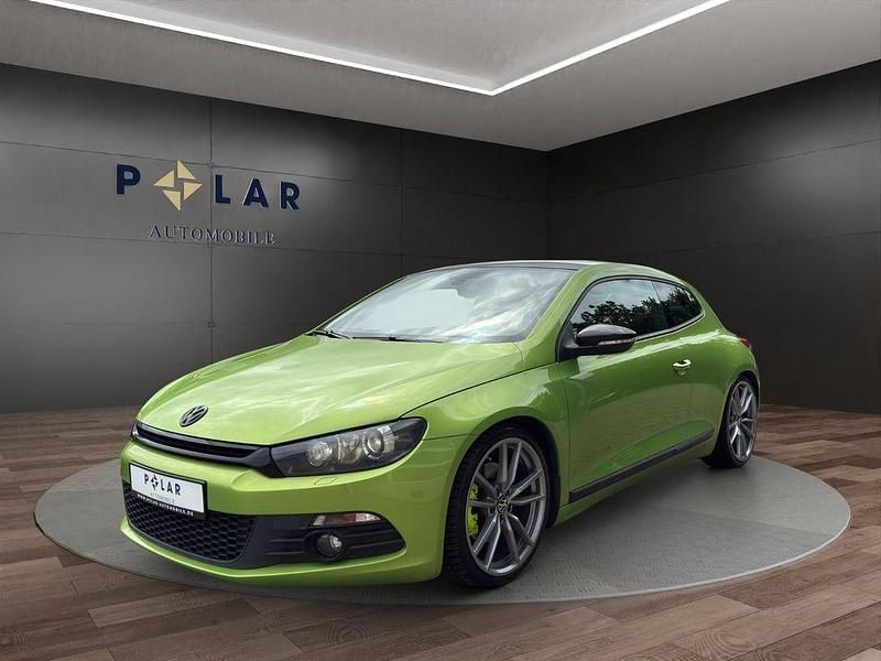 Grün Gebraucht 2009 VW Scirocco Sport Coupé | 8.990 € (Etwas zu teuer) - Bild 1/4