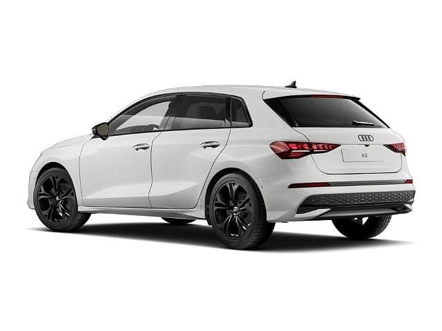 Gebraucht Audi A3 Advanced Plus 150 PS (110 kW) 2025 Arkonaweiß Limousine