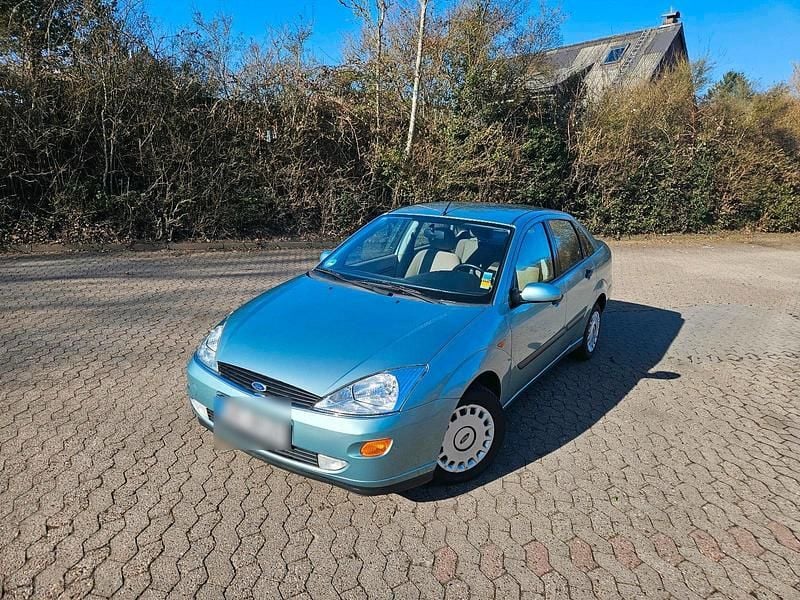 Gebraucht Ford Focus 101 PS (74 kW) 2000 Grün Limousine