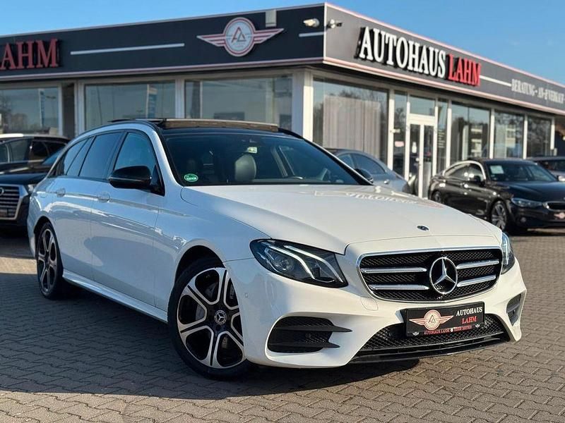Gebraucht Mercedes E350 AMG 258 PS (189 kW) 2017 Weiß Limousine