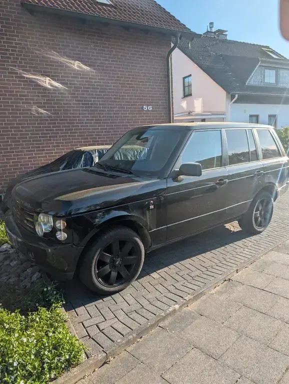 Używany Land Rover Range Rover 286 KM (210 kW) 2002 Czarny SUV