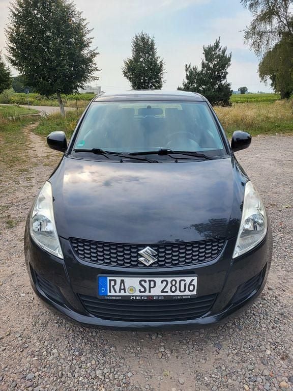 Schwarz Gebraucht 2011 Suzuki Swift Kleinwagen | 4.700 € (Fairer Preis) - Bild 1/4