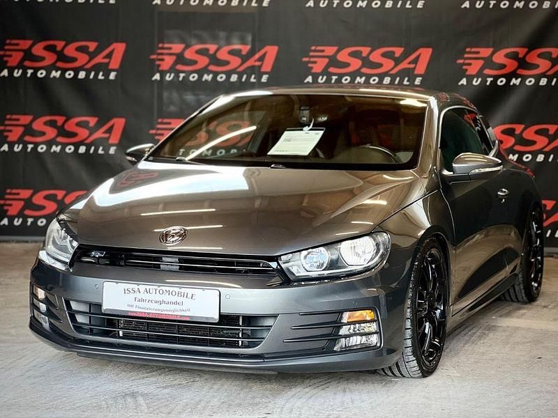 Grau Gebraucht 2016 VW Scirocco Individual Coupé | 18.990 € (Fairer Preis) - Bild 1/4