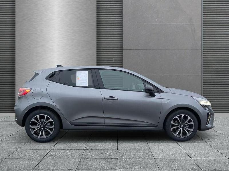 Neu Renault Clio V Techno 91 PS (66 kW) 2025 Dolomitgrau Kleinwagen