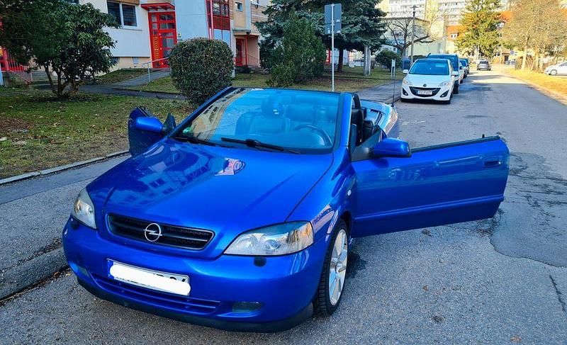 Gebraucht Opel Astra Cabriolet 147 PS (108 kW) 2002 Blau Cabrio