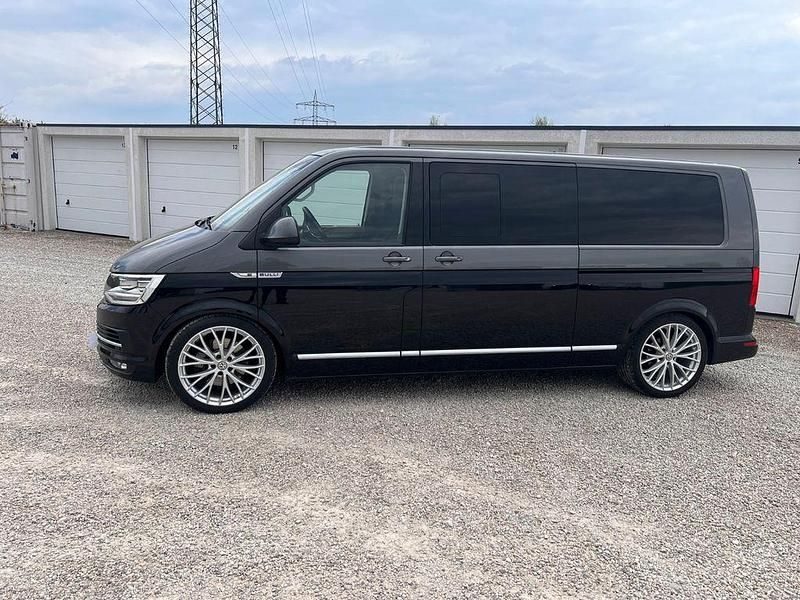 Second-hand VW T6 204 CP (150 kW) 2017 Negru Van