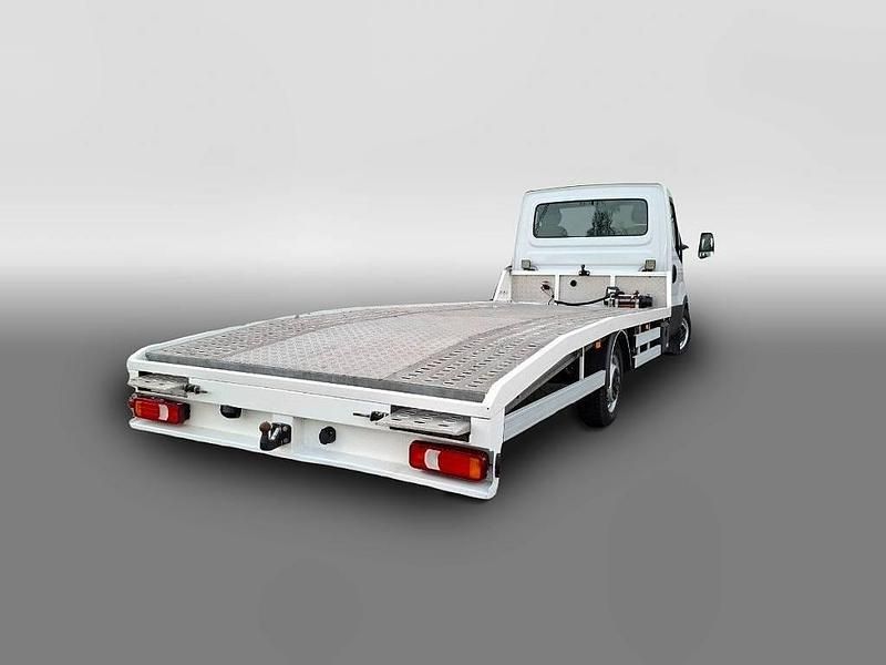 Gebraucht Iveco Daily 175 PS (128 kW) 2023 Weiß Pickup