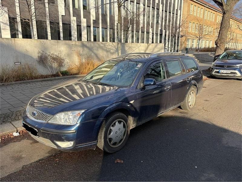 Gebraucht Ford Mondeo Ghia 145 PS (106 kW) 2007 Blau Kombi