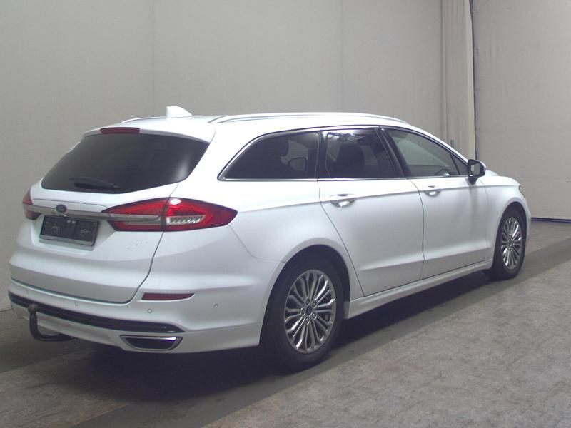 Gebraucht Ford Mondeo Titanium 190 PS (139 kW) 2022 Weiss Kombi