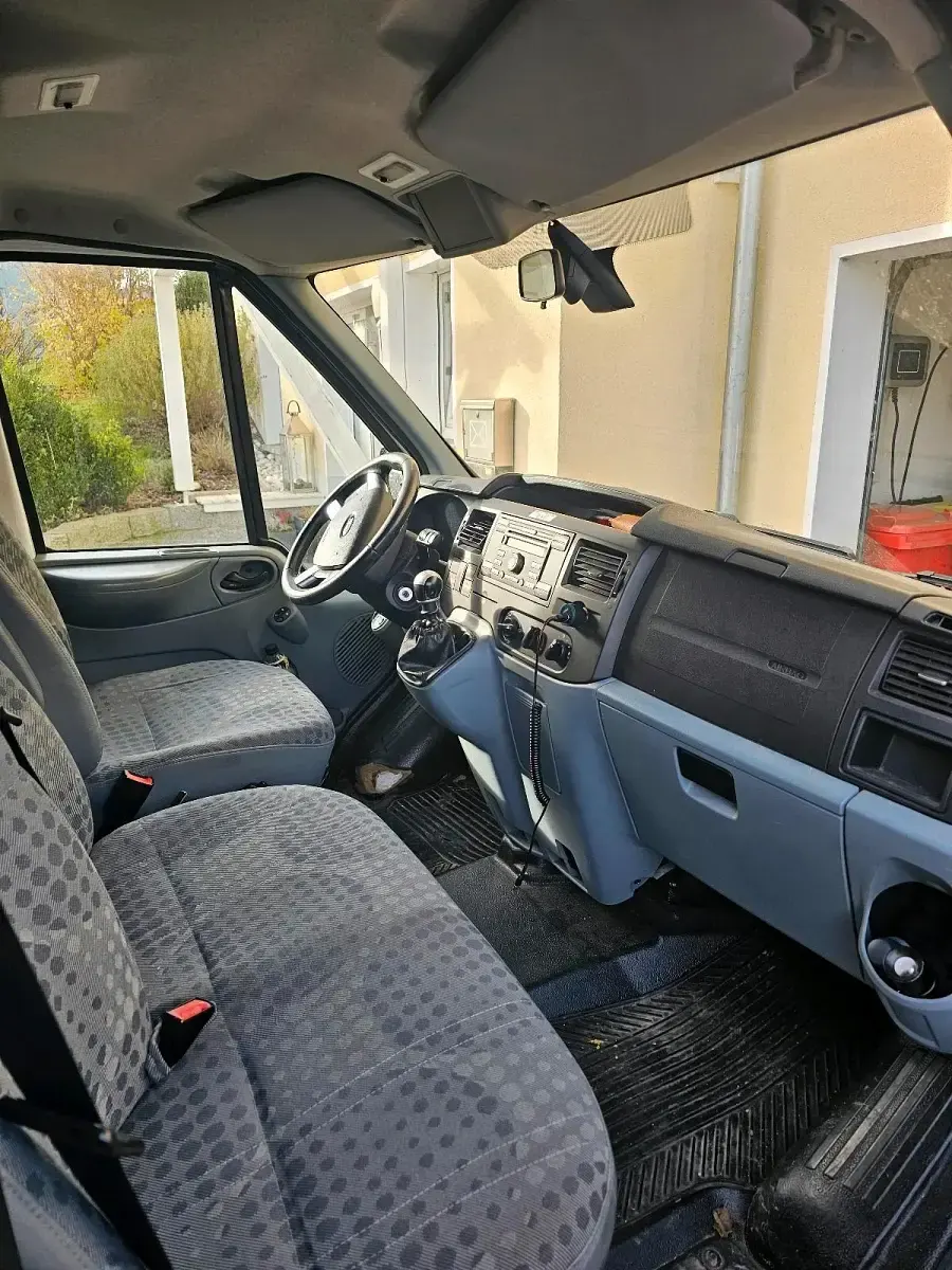 Gebraucht Ford Transit 115 PS (84 kW) 2011 Weiß Van