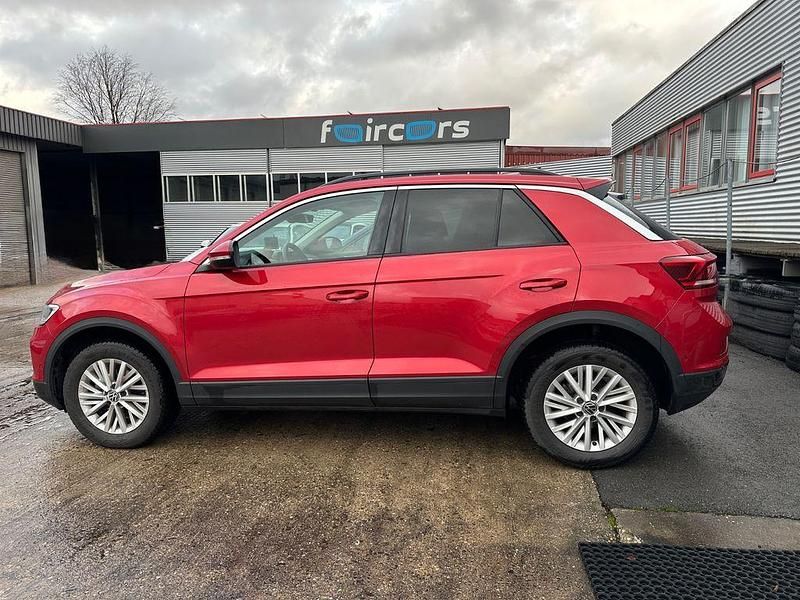Gebraucht VW T-Roc Life 110 PS (80 kW) 2023 Kings red SUV