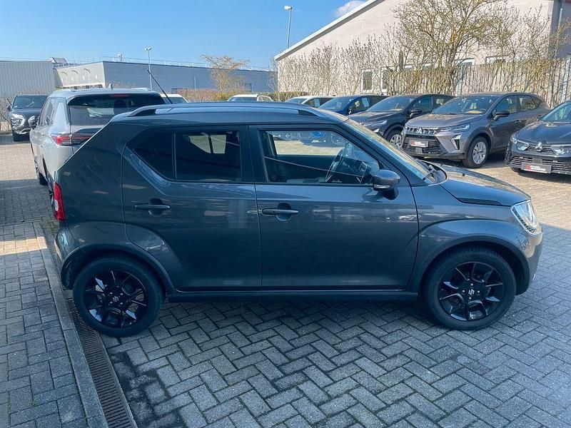 Gebraucht Suzuki Ignis Comfort+ 90 PS (66 kW) 2017 Grau SUV