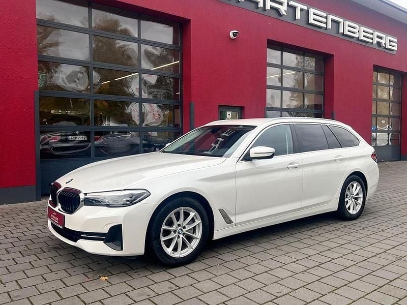 Gebraucht BMW 520 Sport Line 190 PS (139 kW) 2020 Weiß Kombi