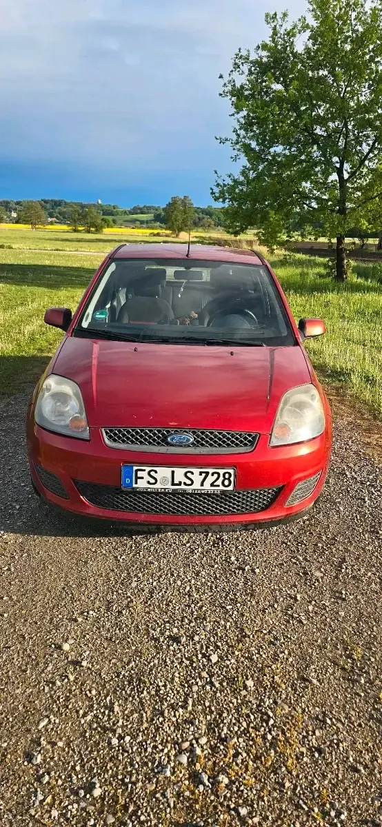 Gebraucht Ford Fiesta 80 PS (58 kW) 2008 Kleinwagen
