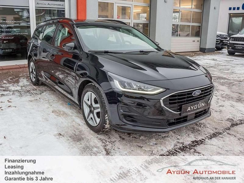 Gebraucht Ford Focus Cool & Connect 120 PS (88 kW) 2022 Schwarz Kombi