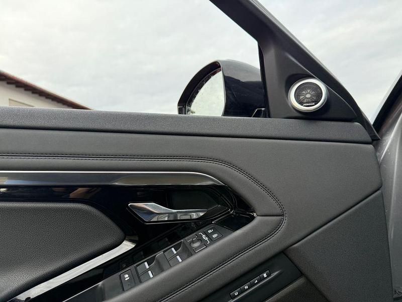 Gebraucht Land Rover Range Rover evoque R-Dynamic 163 PS (119 kW) 2022 Grau SUV