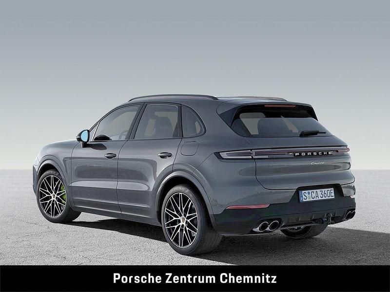 Gebraucht Porsche Cayenne 470 PS (345 kW) 2024 Grau SUV