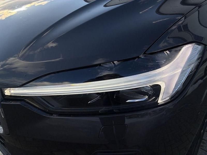 Gebraucht Volvo XC60 Core 250 PS (183 kW) 2025 Grau SUV