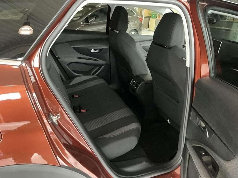 Gebraucht Peugeot 3008 Active 131 PS (96 kW) 2018 Braun SUV