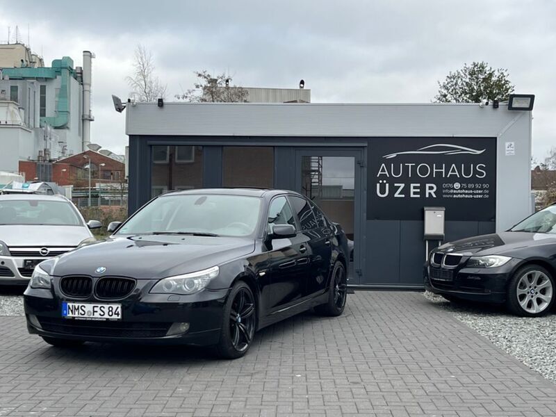 Schwarz Gebraucht 2010 BMW 530 Advantage Limousine | 7.990 € (Superpreis) - Bild 1/4