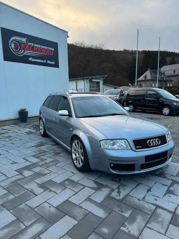 Grau Gebraucht 2002 Audi RS6 Sport Kombi | 19.990 € - Bild 1/4
