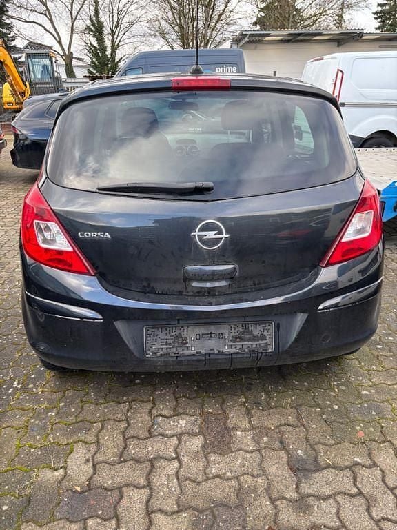 Gebraucht Opel Corsa Color Edition 86 PS (63 kW) 2013 Schwarz Kleinwagen
