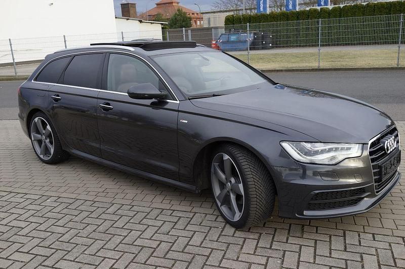 Gebraucht Audi A6 S-Line 190 PS (139 kW) 2014 Violet Kombi