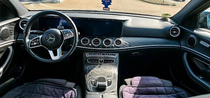 Gebraucht Mercedes E220 194 PS (142 kW) 2019 Grau Limousine