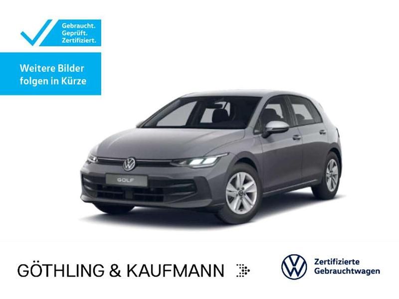 Mondsteingrau Gebraucht 2025 VW Golf VIII Life Limousine | 25.430 € (Fairer Preis) - Bild 1/3