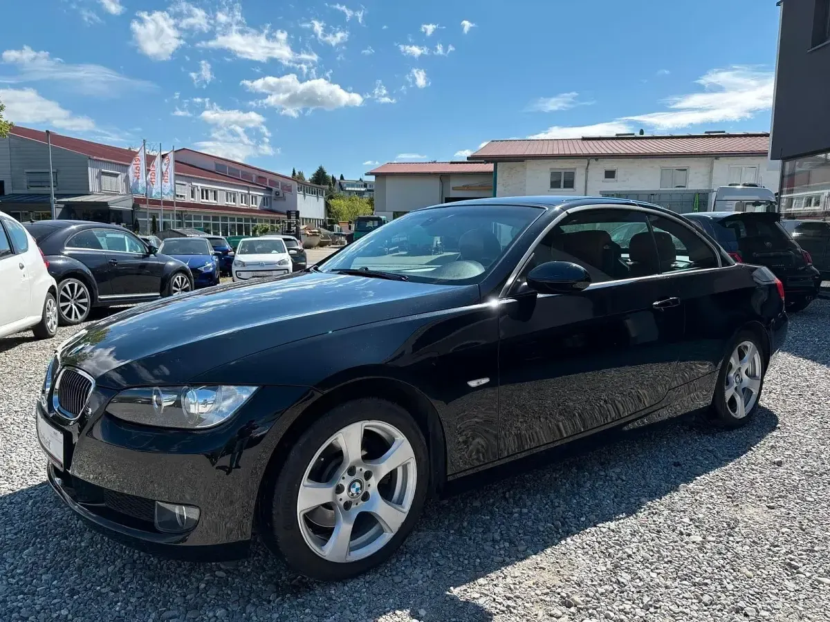Gebraucht BMW 325 Cabriolet Comfort Edition 197 PS (144 kW) 2008 Schwarz Cabrio