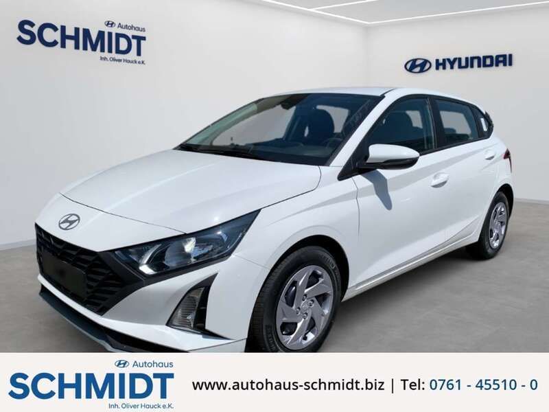 Weiss Gebraucht 2024 Hyundai i20 Select Limousine | 17.990 € (Fairer Preis) - Bild 1/4