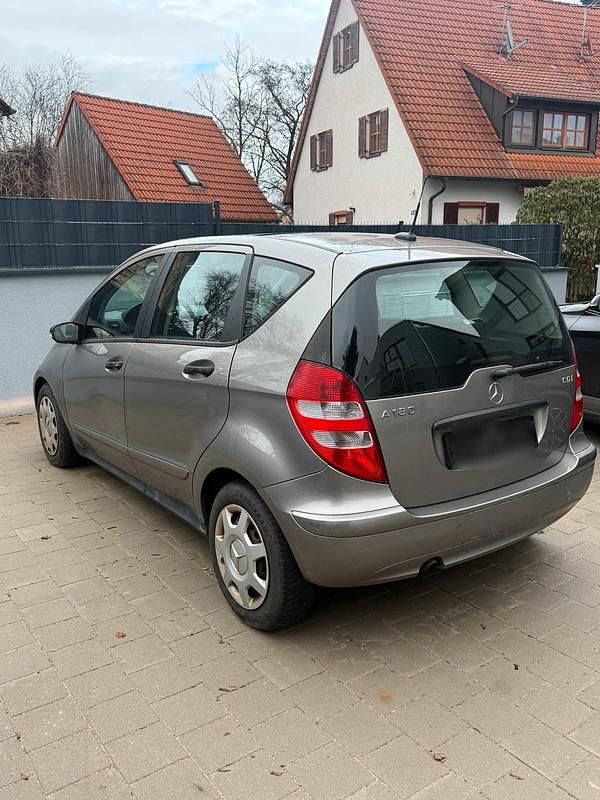 Gebraucht Mercedes A180 108 PS (79 kW) 2005 Grau Kleinwagen