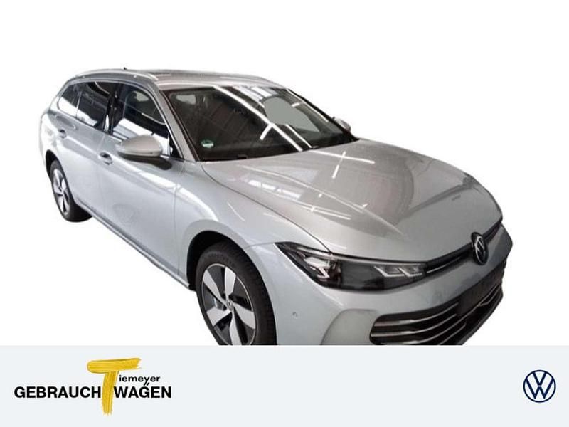 Silber Gebraucht 2024 VW Passat Business Kombi | 35.970 € (Superpreis) - Bild 1/4