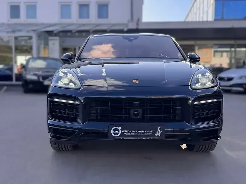 Gebraucht Porsche Cayenne Coupe GTS 460 PS (338 kW) 2022 Schwarz SUV