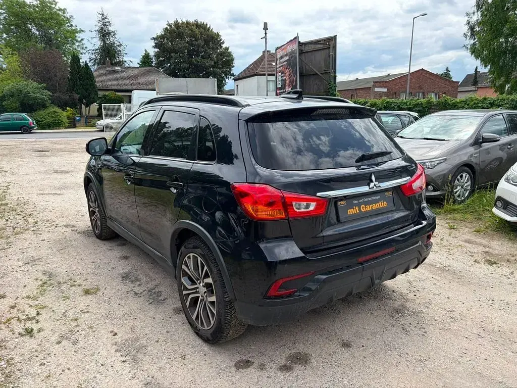 Gebraucht Mitsubishi ASX Edition 117 PS (86 kW) 2018 Schwarz SUV