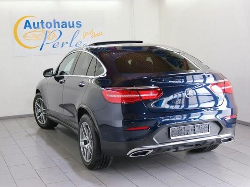 Gebraucht Mercedes GLC220 AMG 170 PS (125 kW) 2019 Blau Coupé
