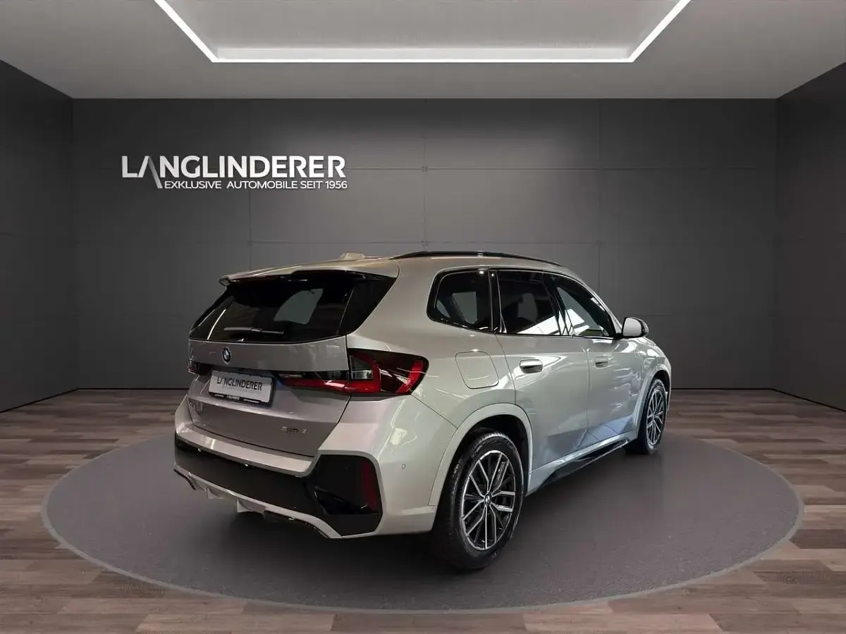 Gebraucht BMW X1 M Sport 136 PS (100 kW) 2025 Spacesilber metallic SUV