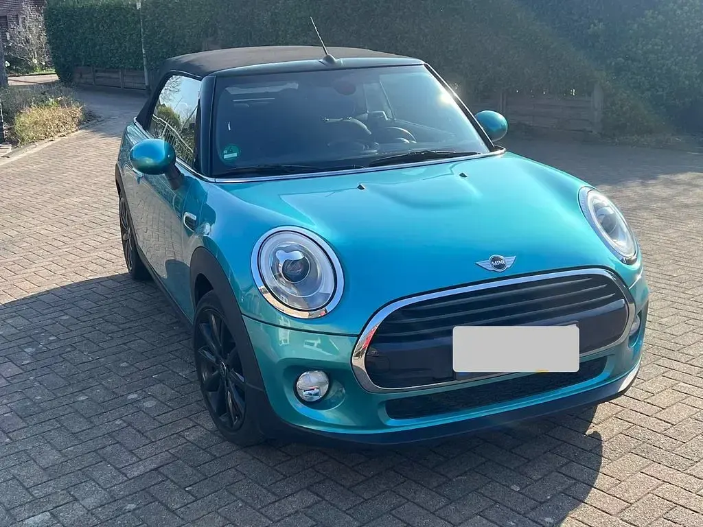 Używany Mini Cooper 136 KM (100 kW) 2016 Niebieski Hatchback