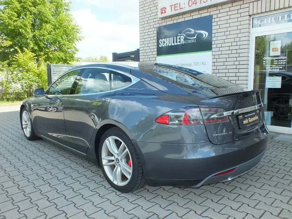 Gebraucht Tesla Model S Performance 344 kW (469 PS) 2015 Grau Kleinwagen