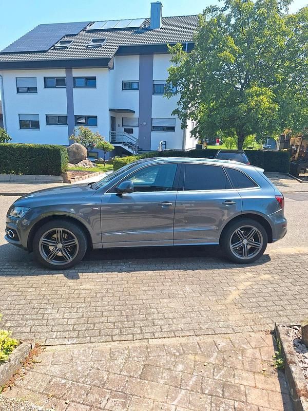 Gebraucht Audi Q5 239 PS (175 kW) 2011 Grau SUV