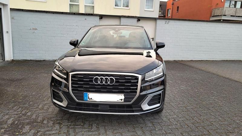 Gebraucht Audi Q2 Design 150 PS (110 kW) 2016 Schwarz SUV