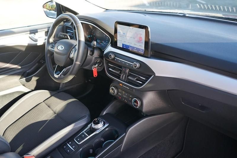 Gebraucht Ford Focus 150 PS (110 kW) 2019 Weiß Limousine