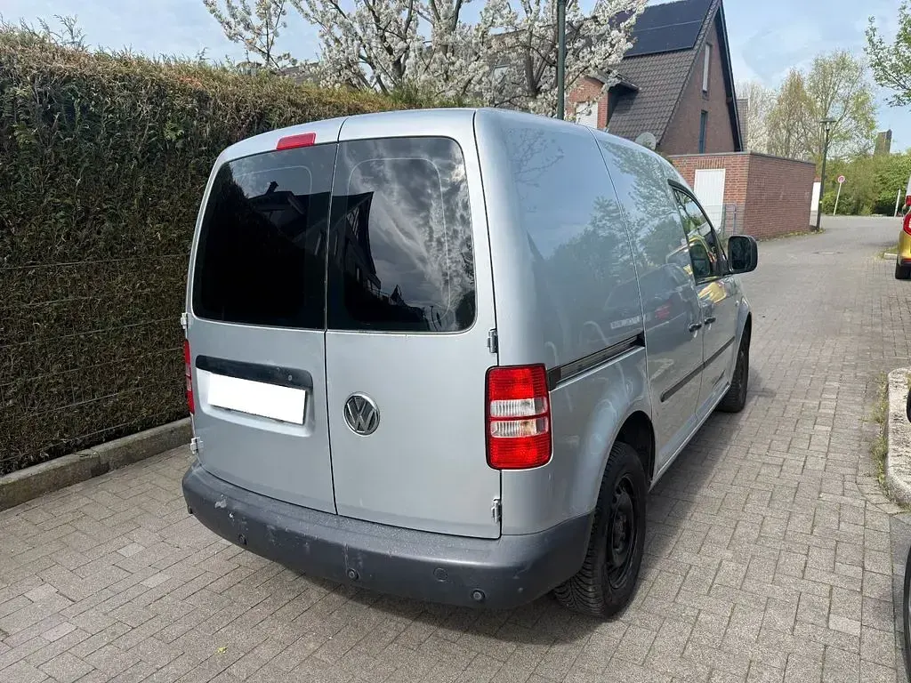 Gebraucht VW Caddy 109 PS (80 kW) 2011 Grau Van / Kleinbus