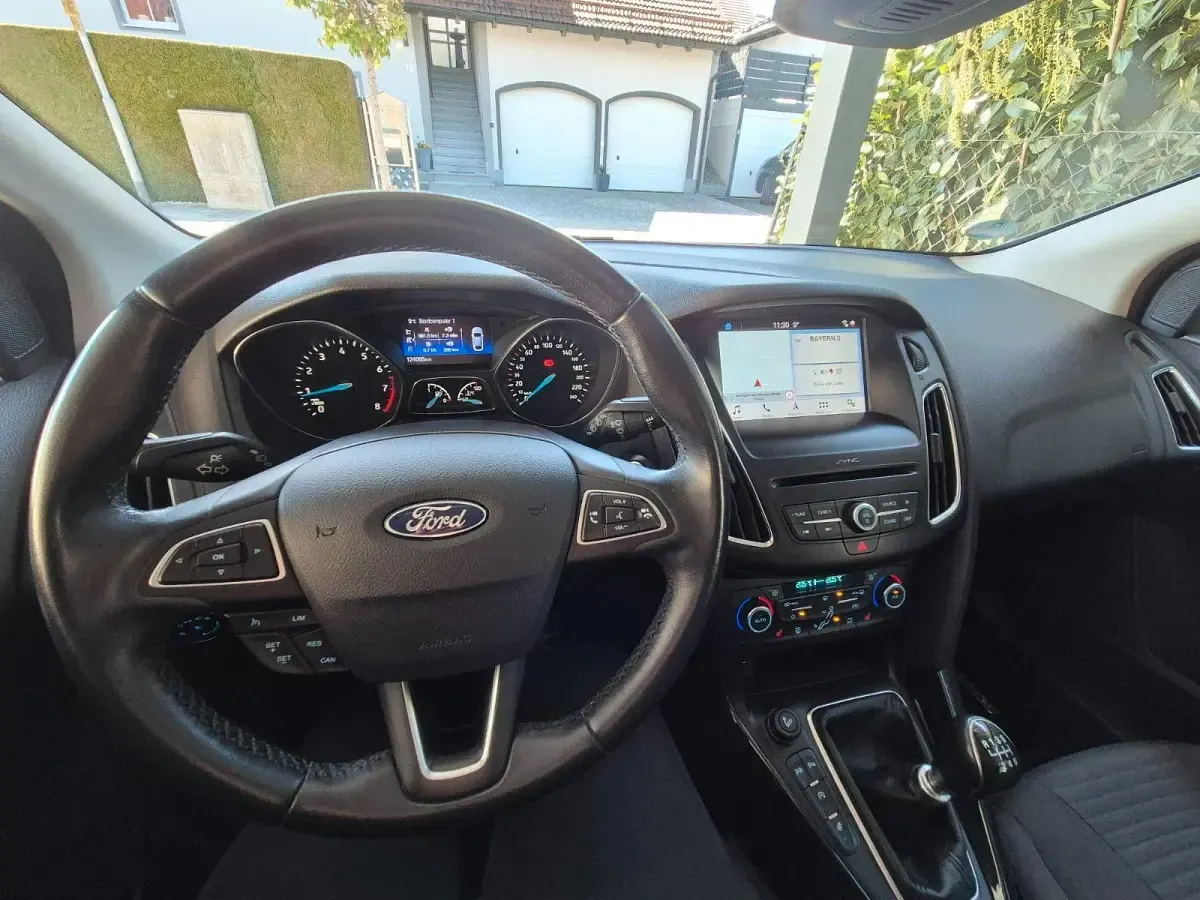 Brugt Ford Focus Titanium 125 HK (91 kW) 2016 Hvid Sedan