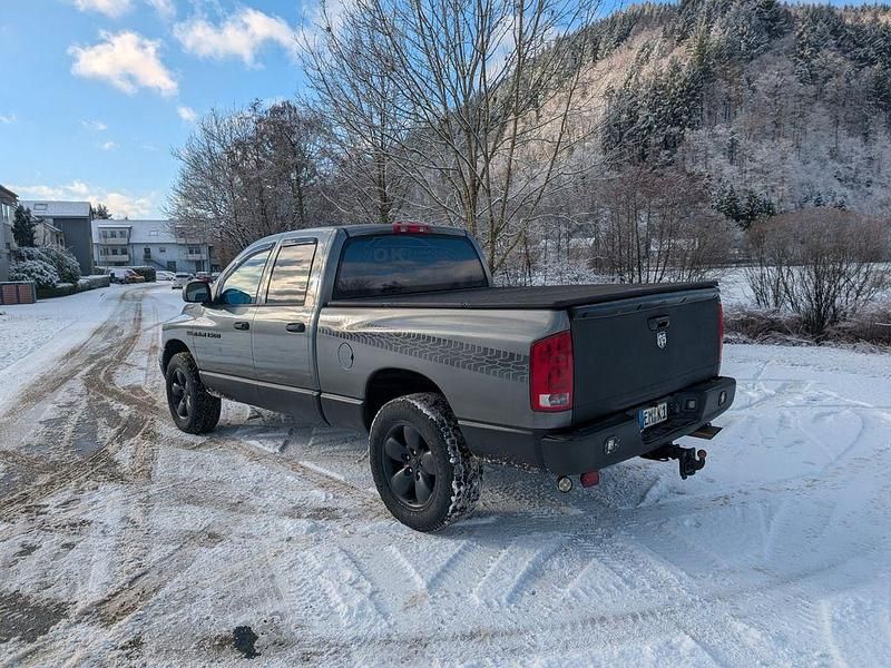 Gebraucht Dodge Ram 328 PS (241 kW) 2007 Grau Pickup