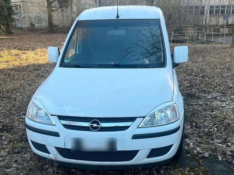 Gebraucht Opel Combo 100 PS (73 kW) 2006 Weiß Van / Kleinbus