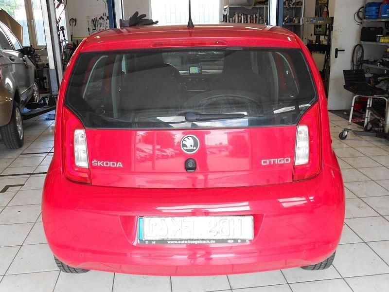 Gebraucht Skoda Citigo 60 PS (44 kW) 2013 Rot Kleinwagen